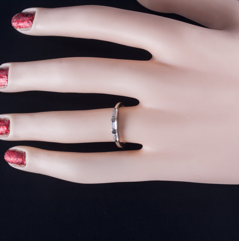 Vintage 1940s 13k White Gold Baguette Tapered Baguette Diamond Ring .10ctw 2.08g