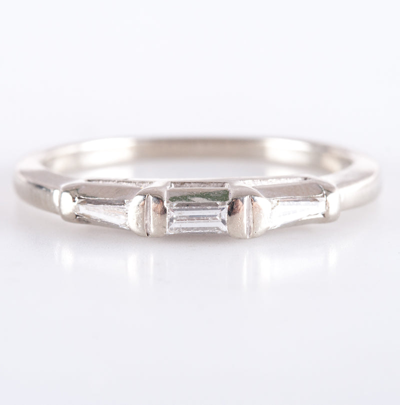 Vintage 1940s 13k White Gold Baguette Tapered Baguette Diamond Ring .10ctw 2.08g