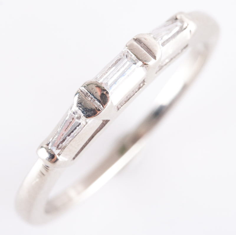 Vintage 1940s 13k White Gold Baguette Tapered Baguette Diamond Ring .10ctw 2.08g