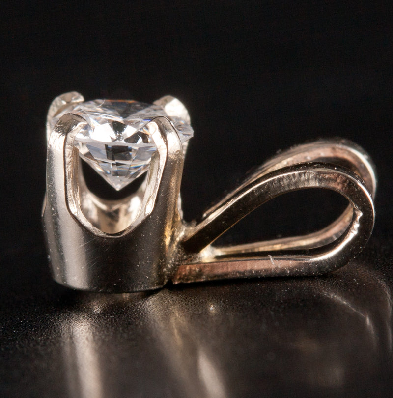 14k White Gold Round H SI1 Diamond Solitaire Pendant .25ct .45g