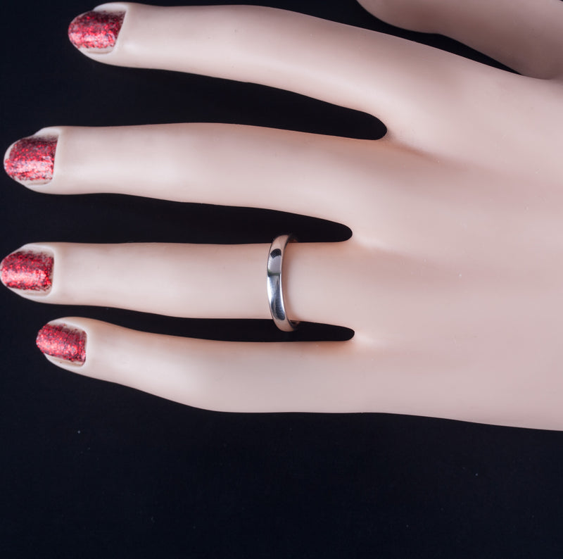 Tiffany & Co. 950 Platinum Wedding Anniversary Ring Circa 1999 4.8g Size 5.5