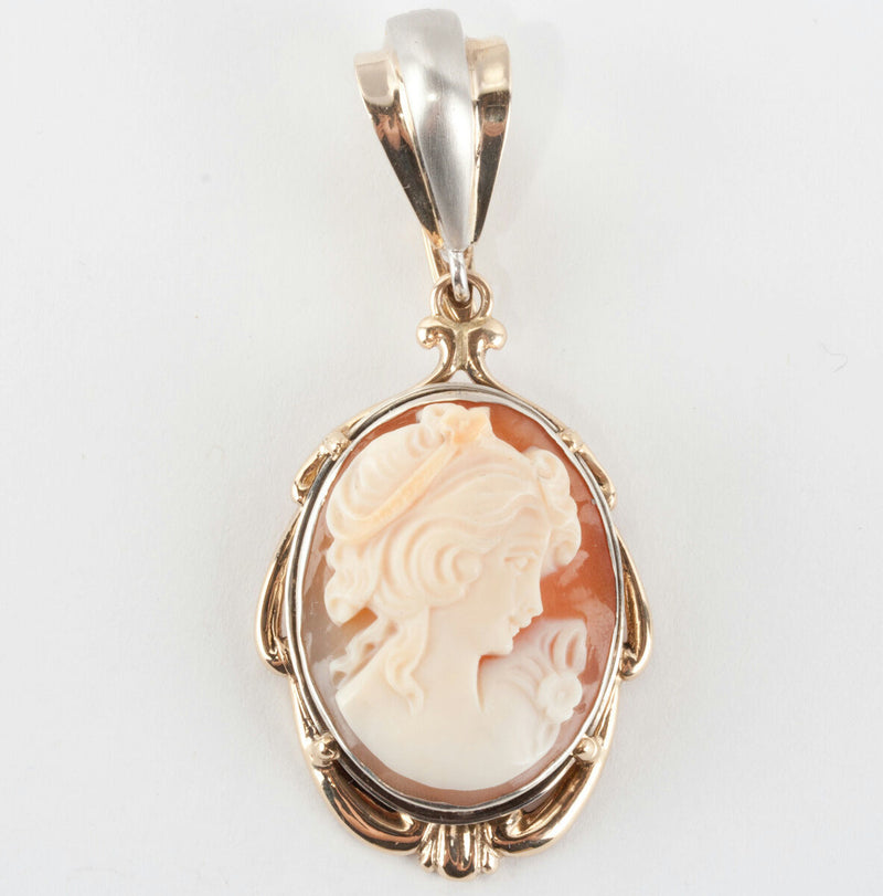 Ladies Stunning 14k Yellow & White Gold Conch Shell Cameo Pendant 9.3g