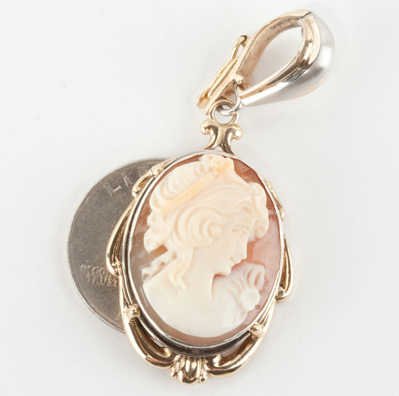 Ladies Stunning 14k Yellow & White Gold Conch Shell Cameo Pendant 9.3g