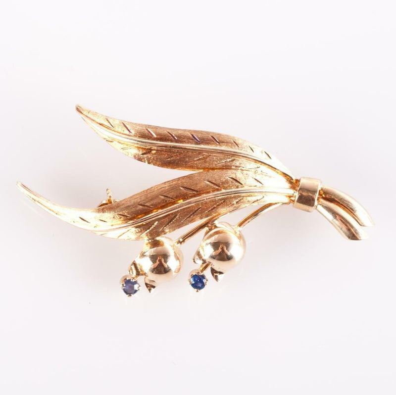 Tiffany & Co Vintage 1980s 18k Yellow Gold Round Cut Sapphire Leaf Brooch .08ctw