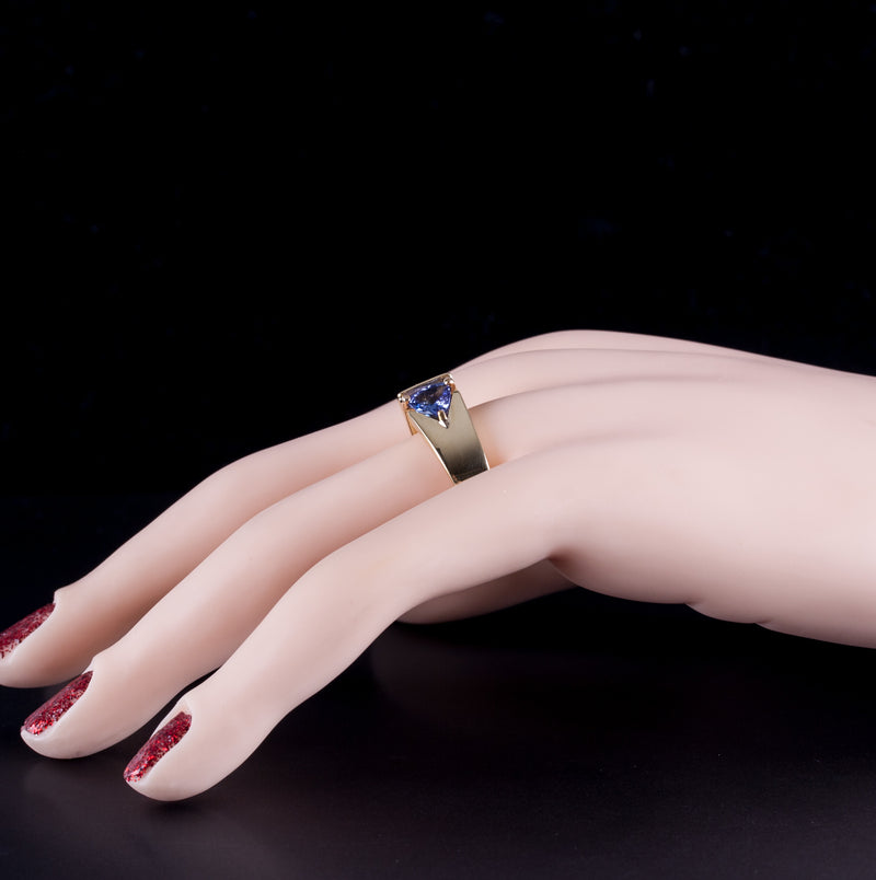 Unique 18k Yellow Gold Trillion Tanzanite & Diamond Cocktail Ring 1.20ctw 9.21g
