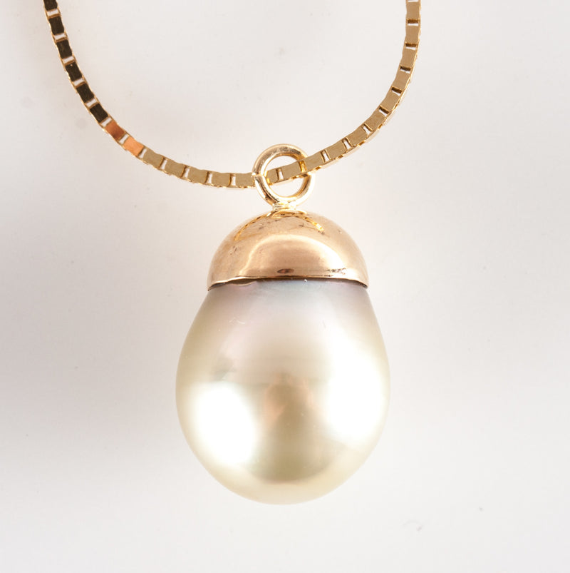 14k Yellow Gold Drop Shaped South Sea Cultured Pearl Pendant W/ 16" Chain 4.6g