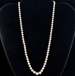 14k White Gold Round Cultured Pearl Graduated Necklace W/ Diamond Accented Clasp