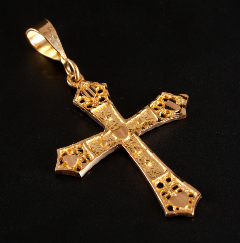 22k Yellow Gold Heart Style Cross Pendant 3.0g 44.3mm x 25.7mm