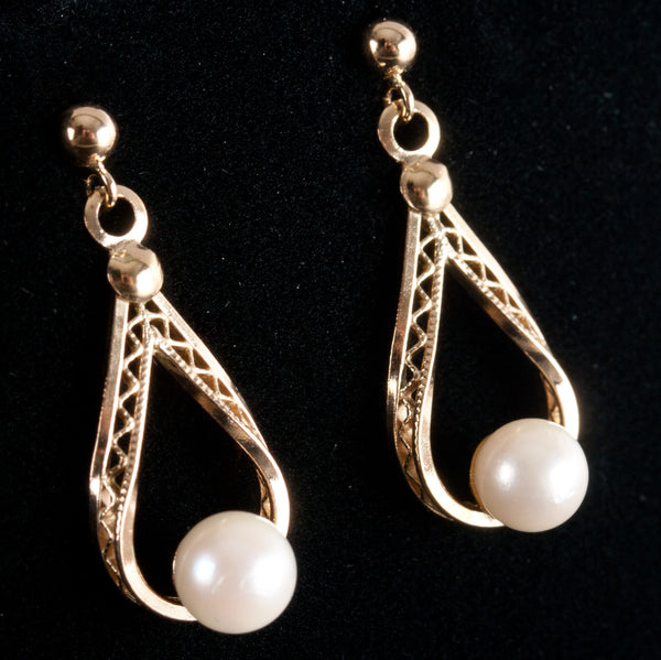 14k Yellow Gold Cultured Pearl Dangle Style Earrings W/ Butterfly Backs 1.95g