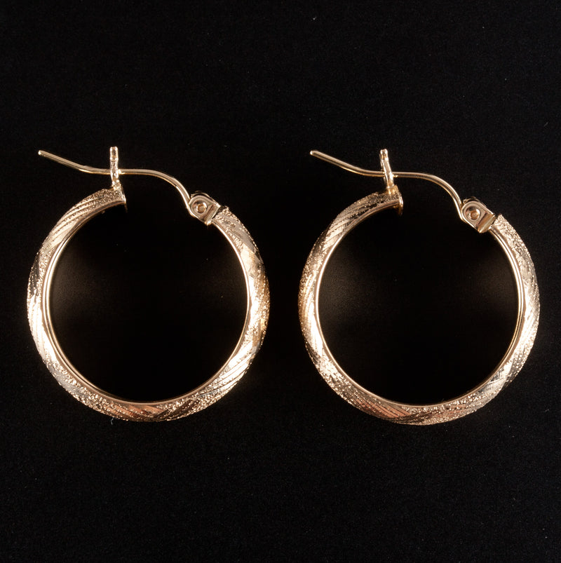 14k Yellow Gold Etched Style Hoop Earrings W/ Saddle Backs 2.65g