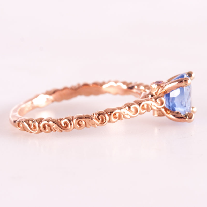 14k Rose Gold Oval Sapphire Solitaire Ring W/ Sapphire Accents 1.14ctw 3.05g