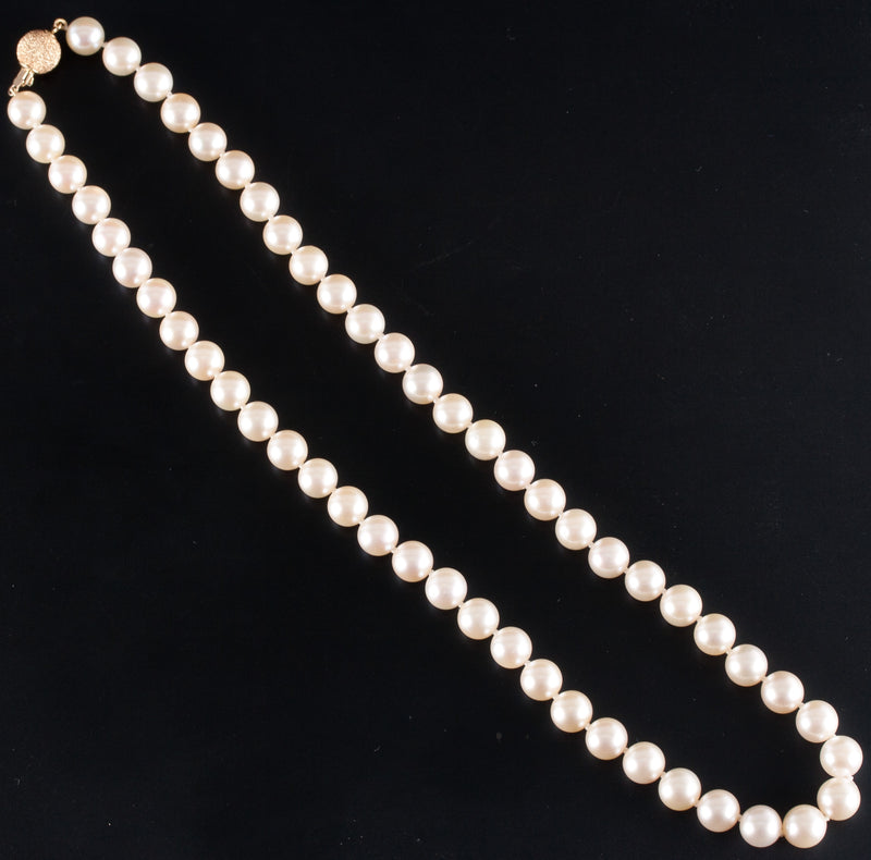 14k Yellow Gold Cultured Round Pearl Necklace 17.5" Length 30.65g 7.4mm Width