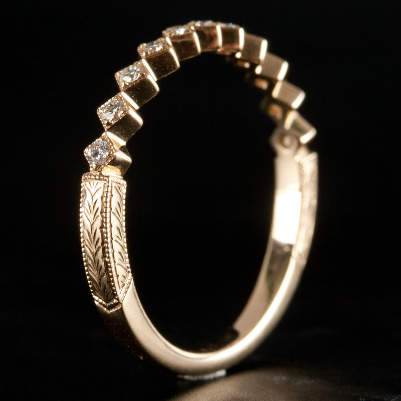 14k Yellow Gold Round Diamond Vintage Inspired Wedding Ring .13ctw 1.8g