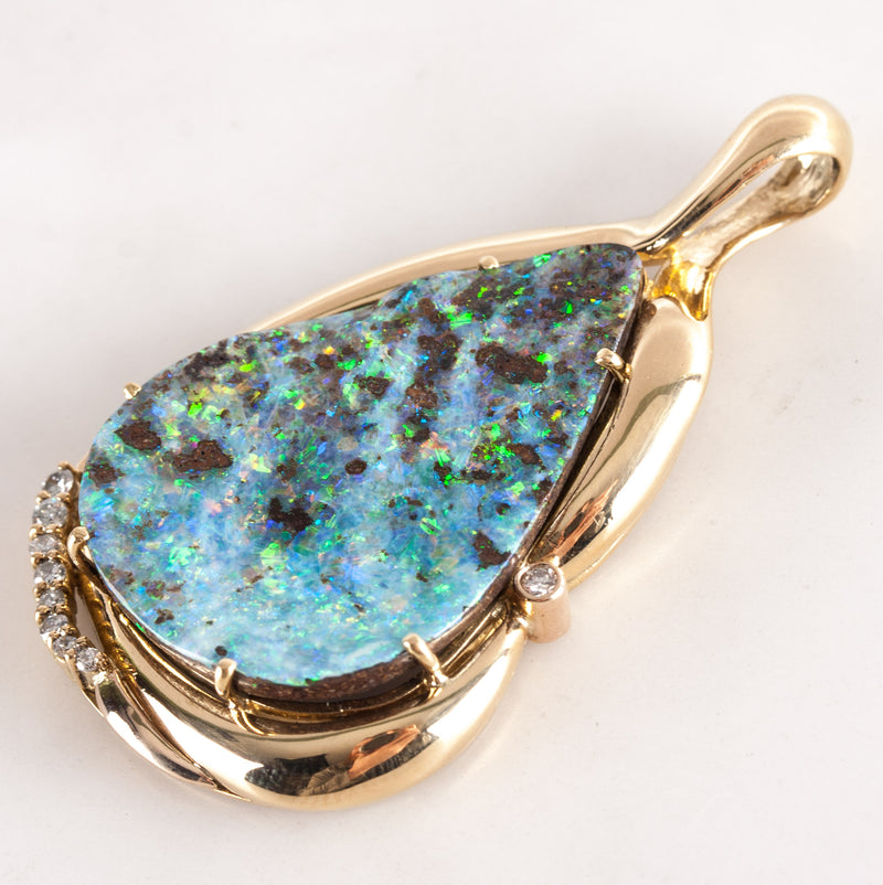 18k Yellow Gold Pear Opal Solitaire Pendant W/ Diamond Accents .135ctw 13.25g